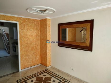 Foto 1 do(a) Casa de 4 quartos à venda em Vila Caraguatá, São Paulo