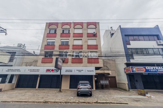 Foto 35 do(a) Cobertura de 2 quartos à venda em Navegantes, Porto Alegre