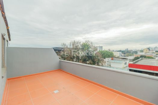 Foto 4 do(a) Cobertura de 2 quartos à venda em Navegantes, Porto Alegre