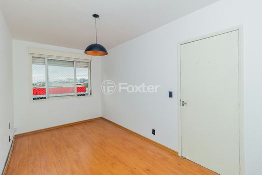 Foto 22 do(a) Cobertura de 2 quartos à venda em Navegantes, Porto Alegre