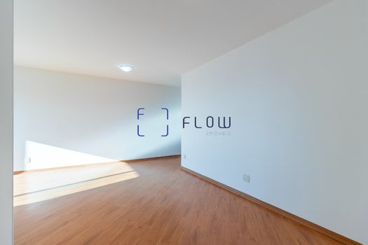 Foto 3 do(a) Apartamento de 3 quartos à venda em Vila Monumento, São Paulo