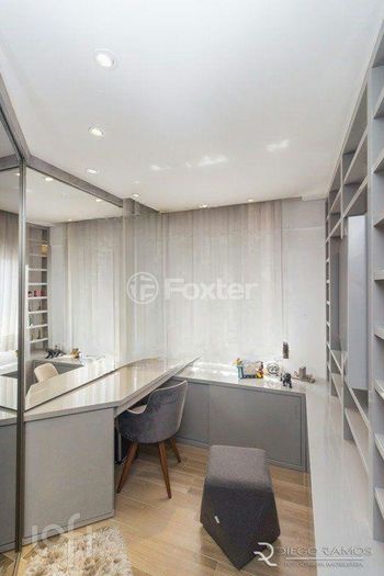 Foto 13 do(a) Apartamento de 3 quartos à venda em Vila Jardim, Porto Alegre