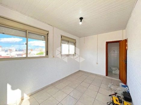 Foto 31 do(a) Cobertura de 2 quartos à venda em Santana, Porto Alegre