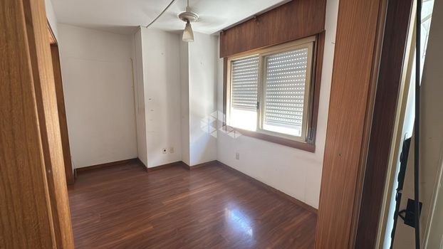 Foto 3 do(a) Cobertura de 2 quartos à venda em Santana, Porto Alegre