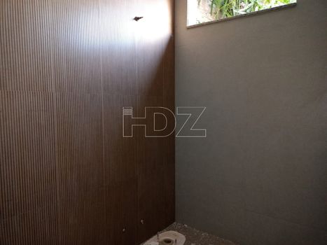 Foto 5 do(a) Sala / Conjunto Comercial de 4 quartos para alugar em Jardim Ártico, Araraquara