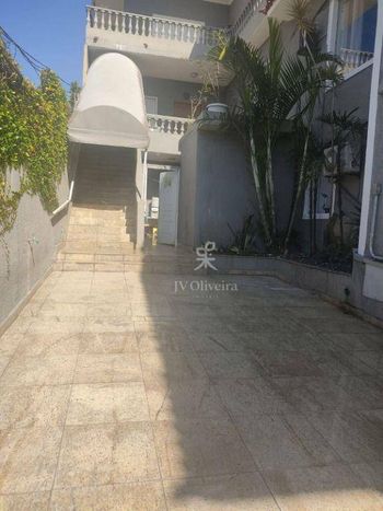 Foto 39 do(a) Casa false para alugar em Jardim Guedala, São Paulo