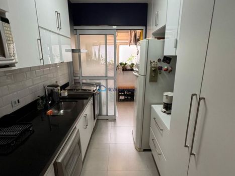Foto 8 do(a) Apartamento de 3 quartos à venda em Saúde, São Paulo