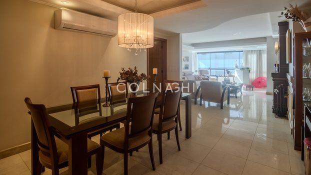 Foto 3 do(a) Apartamento de 3 quartos à venda em Petrópolis, Porto Alegre