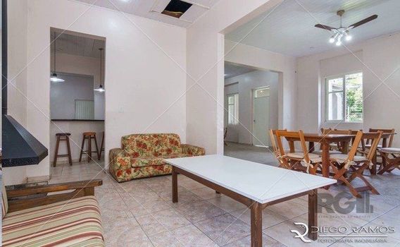 Foto 37 do(a) Flat de 2 quartos à venda em Teresópolis, Porto Alegre