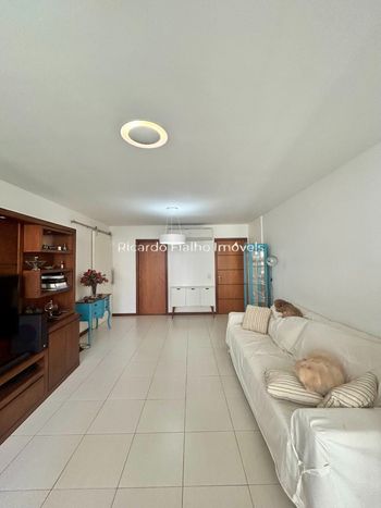 Foto 4 do(a) Apartamento de 3 quartos à venda em Praia da Costa, Vila Velha