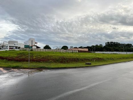 Foto 2 do(a) Casa em Condomínio false à venda em Parque Residencial Indaiá, Indaiatuba