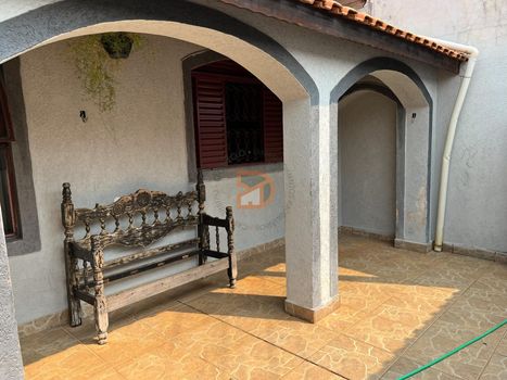 Foto 1 do(a) Casa de 2 quartos à venda em Jardim Santa Terezinha, Mogi Guaçu