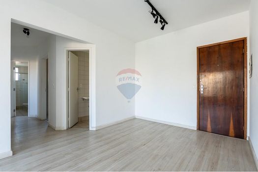 Foto 4 do(a) Apartamento de 2 quartos à venda em Jardim Ivana, São Paulo