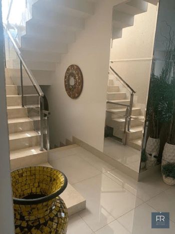 Foto 12 do(a) Casa em Condomínio de 40 quartos à venda em Aclimação, Uberlândia