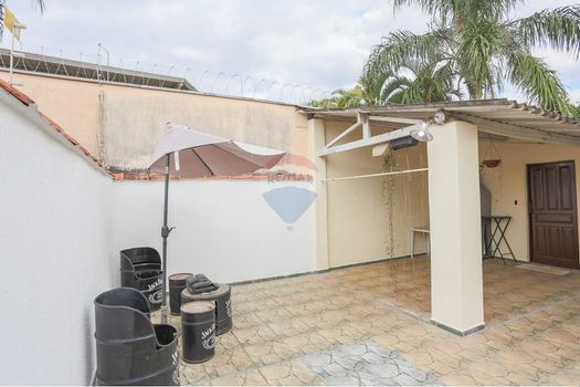 Foto 42 do(a) Casa de 4 quartos à venda em Jardim Santa Rosália, Sorocaba