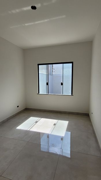 Foto 7 do(a) Casa de 2 quartos à venda em Jardim Ouro Verde II, Sarandi