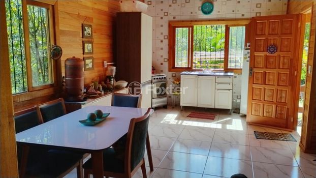 Foto 3 do(a) Fazenda / Sítio / Chácara de 1 quartos à venda em Restinga, Porto Alegre