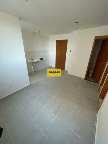Foto 3 do(a) Apartamento de 2 quartos à venda em Vila Palmares, Santo André