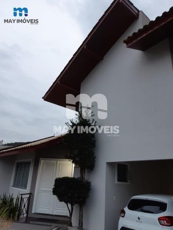 Foto 3 do(a) Casa de 4 quartos à venda em Ressacada, Itajaí