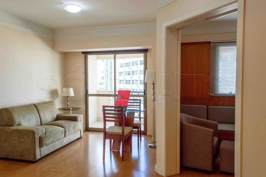 Foto 2 do(a) Flat de 2 quartos à venda em Vila Nova Conceição, São Paulo