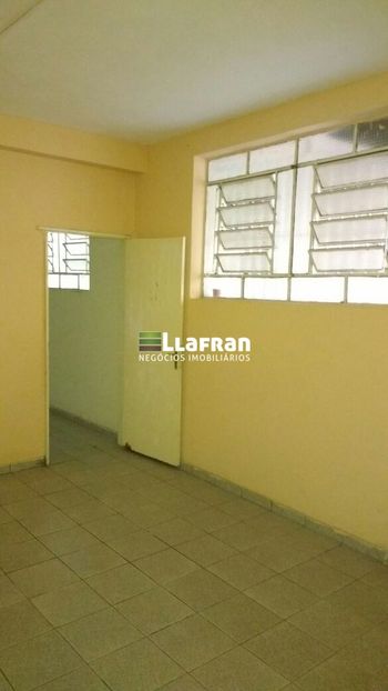 Foto 2 do(a) Casa de 5 quartos à venda em Parque Assunção, Taboão da Serra