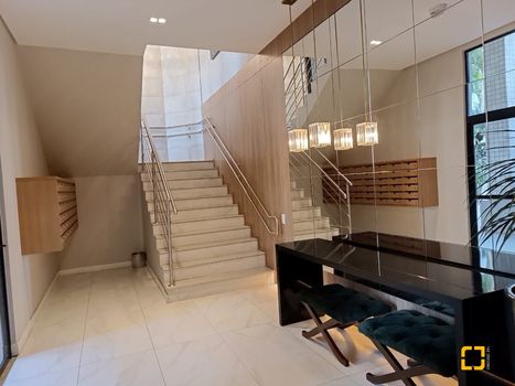 Foto 50 do(a) Apartamento de 3 quartos à venda em Centro, Florianópolis