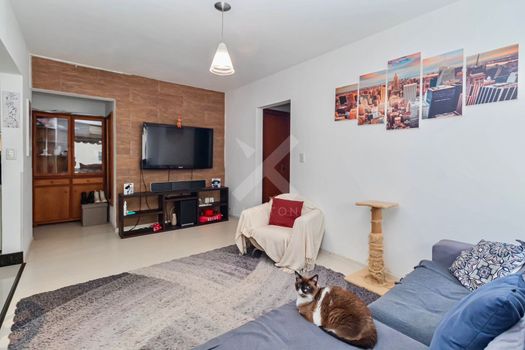 Foto 2 do(a) Apartamento de 2 quartos para alugar em Petrópolis, Porto Alegre