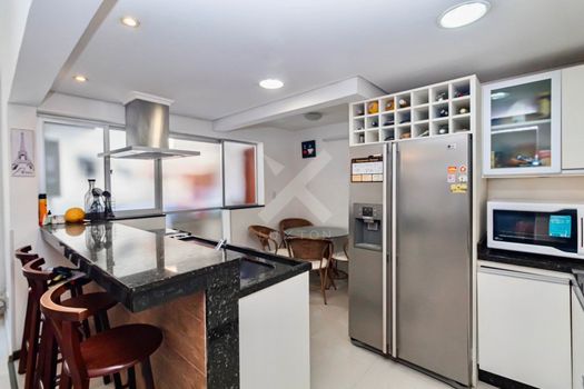 Foto 4 do(a) Apartamento de 2 quartos para alugar em Petrópolis, Porto Alegre