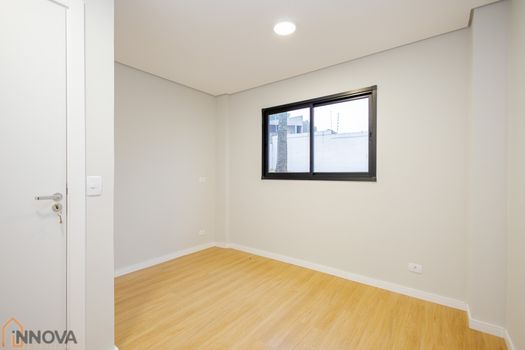 Foto 12 do(a) Casa em Condomínio de 3 quartos à venda em Santa Cândida, Curitiba