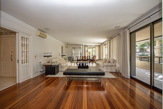 Foto 3 do(a) Apartamento de 3 quartos para alugar em Moinhos de Vento, Porto Alegre