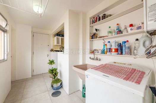 Foto 38 do(a) Apartamento de 3 quartos à venda em Petrópolis, Porto Alegre