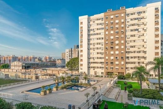 Foto 36 do(a) Flat de 2 quartos à venda em Passo da Areia, Porto Alegre