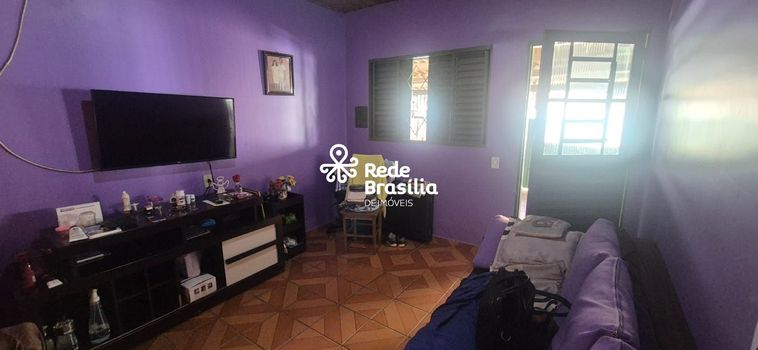 Foto 1 do(a) Casa de 2 quartos à venda em Samambaia Sul (Samambaia), Brasília