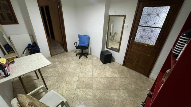 Foto 18 do(a) Casa de 4 quartos à venda em Olaria, Rio de Janeiro