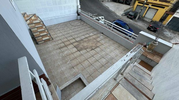 Foto 33 do(a) Casa de 4 quartos à venda em Olaria, Rio de Janeiro