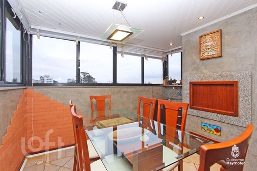 Foto 4 do(a) Apartamento de 2 quartos à venda em Cristo Redentor, Porto Alegre