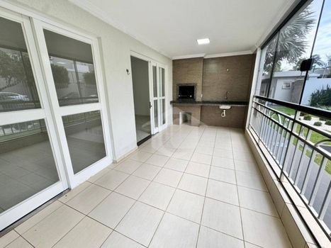 Foto 8 do(a) Apartamento de 3 quartos à venda em Residencial Alpha Club, Cianorte