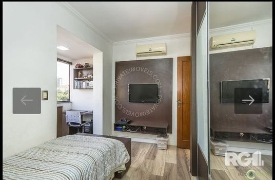 Foto 26 do(a) Apartamento de 3 quartos à venda em Passo da Areia, Porto Alegre