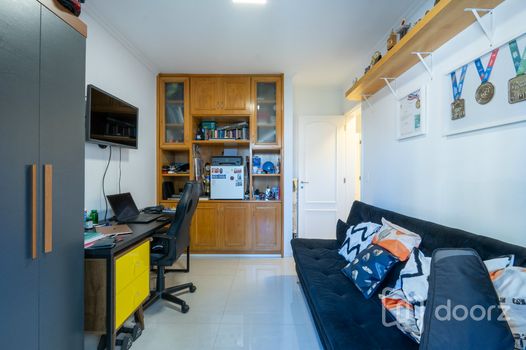 Foto 30 do(a) Apartamento de 3 quartos à venda em Real Parque, São Paulo
