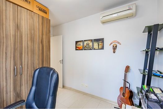 Foto 20 do(a) Apartamento de 3 quartos à venda em Jardim Lindóia, Porto Alegre
