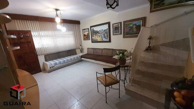 Foto 4 do(a) Casa de 3 quartos à venda em Santa Terezinha, Santo André