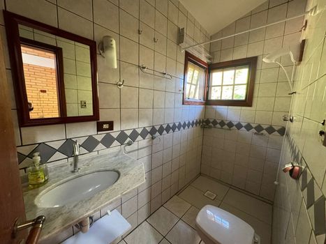 Foto 35 do(a) Casa em Condomínio de 5 quartos à venda em Cachoeira do Bom Jesus, Florianópolis