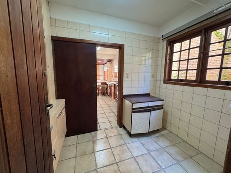 Foto 14 do(a) Casa em Condomínio de 5 quartos à venda em Cachoeira do Bom Jesus, Florianópolis