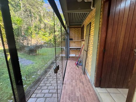 Foto 17 do(a) Casa em Condomínio de 5 quartos à venda em Cachoeira do Bom Jesus, Florianópolis