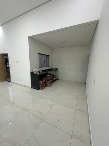 Foto 4 do(a) Casa de 3 quartos à venda em Parque Residencial Ana Rosa, Cambé