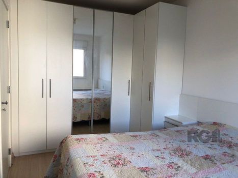 Foto 8 do(a) Flat de 3 quartos à venda em Jardim Sabará, Porto Alegre