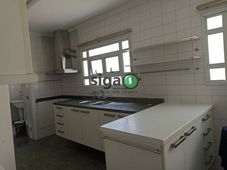 Foto 14 do(a) Apartamento de 4 quartos à venda em Vila Suzana, São Paulo