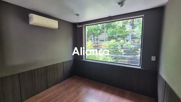 Foto 15 do(a) Sala / Conjunto Comercial false para alugar em Rio Branco, Porto Alegre