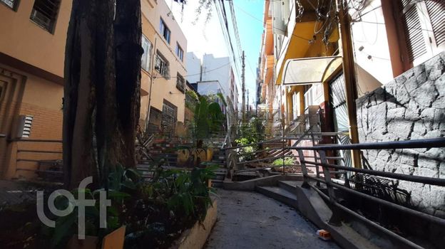 Foto 35 do(a) Apartamento de 1 quartos à venda em Centro Histórico, Porto Alegre