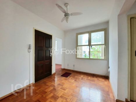 Foto 16 do(a) Apartamento de 2 quartos à venda em Petrópolis, Porto Alegre